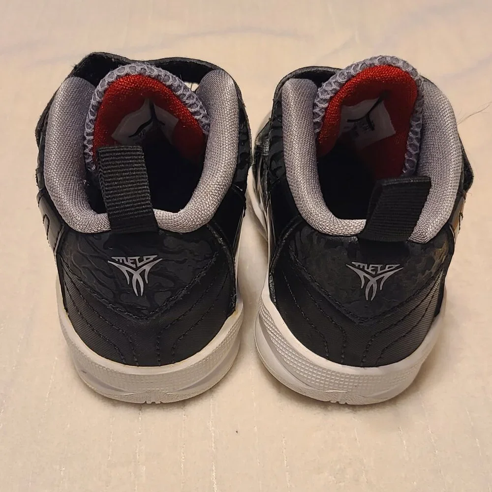 Jordan Melo M8